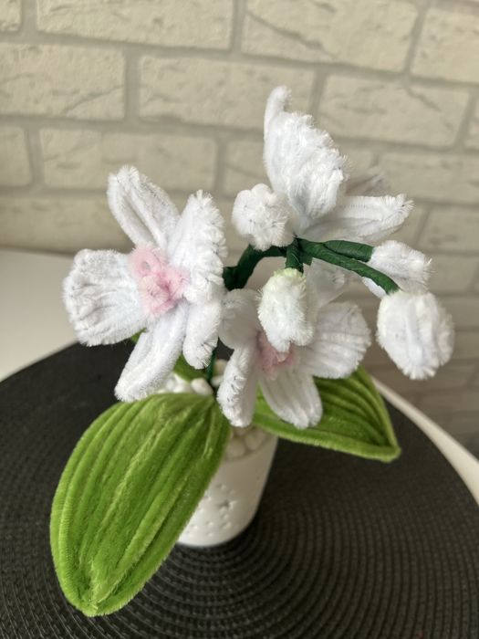 Орхідея ручної роботи