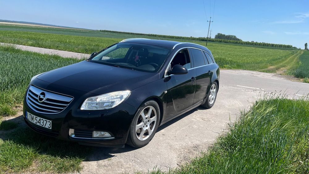 Opel Insignia Opel Insignia , kombi , czarny metalik