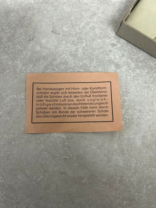 Waga aptekarska jubilerska.