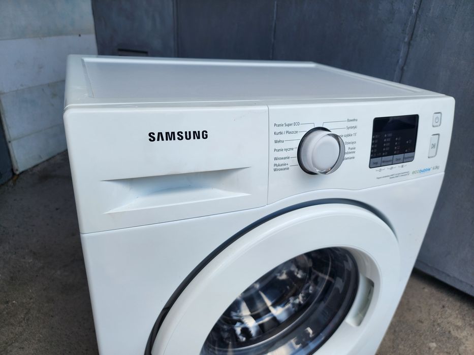 Вузька пральна машина SAMSUNG на 6кг з Європи