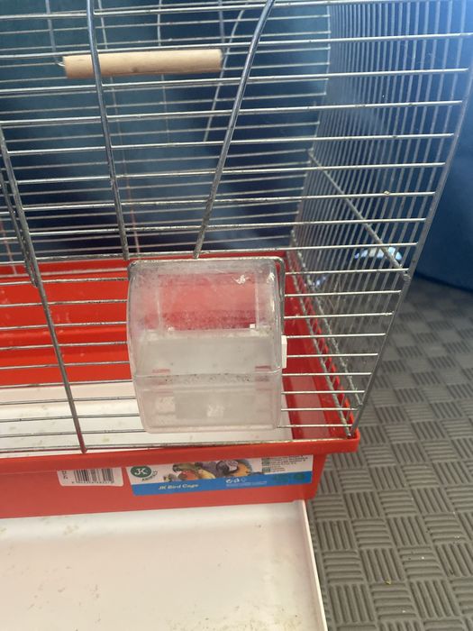 Dzień dobry mam na sprzedaż klatkę dla ptaków