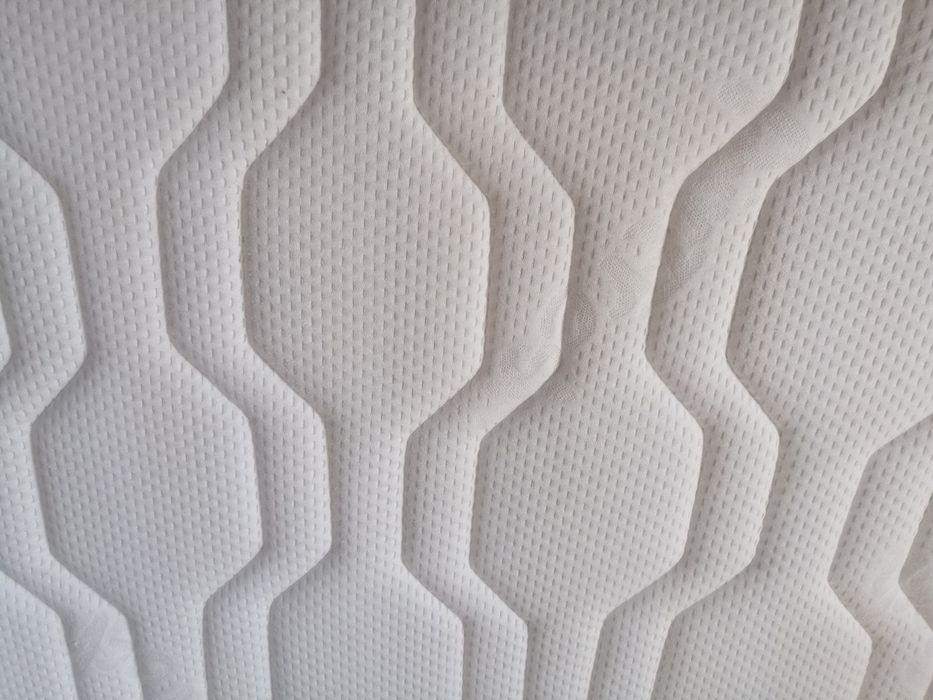 Estrados articulados elétricos com colchão