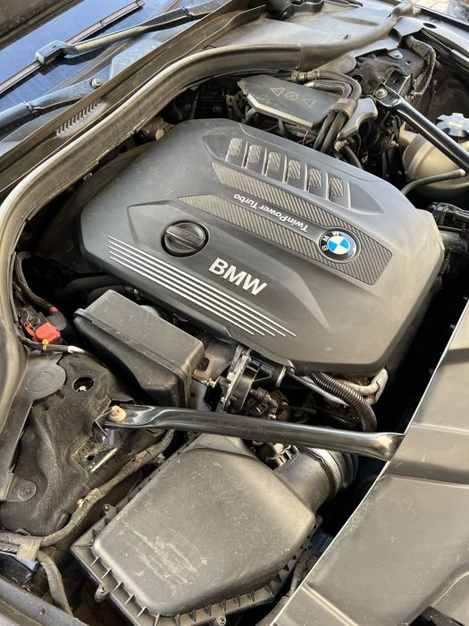Патрубок BMW G11 G12 B57 радіатори форсунка датчик заслонка касета