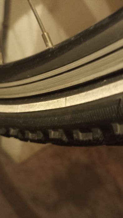 Koło z prądnicą Nexus 28" obręcz RYDE czarna