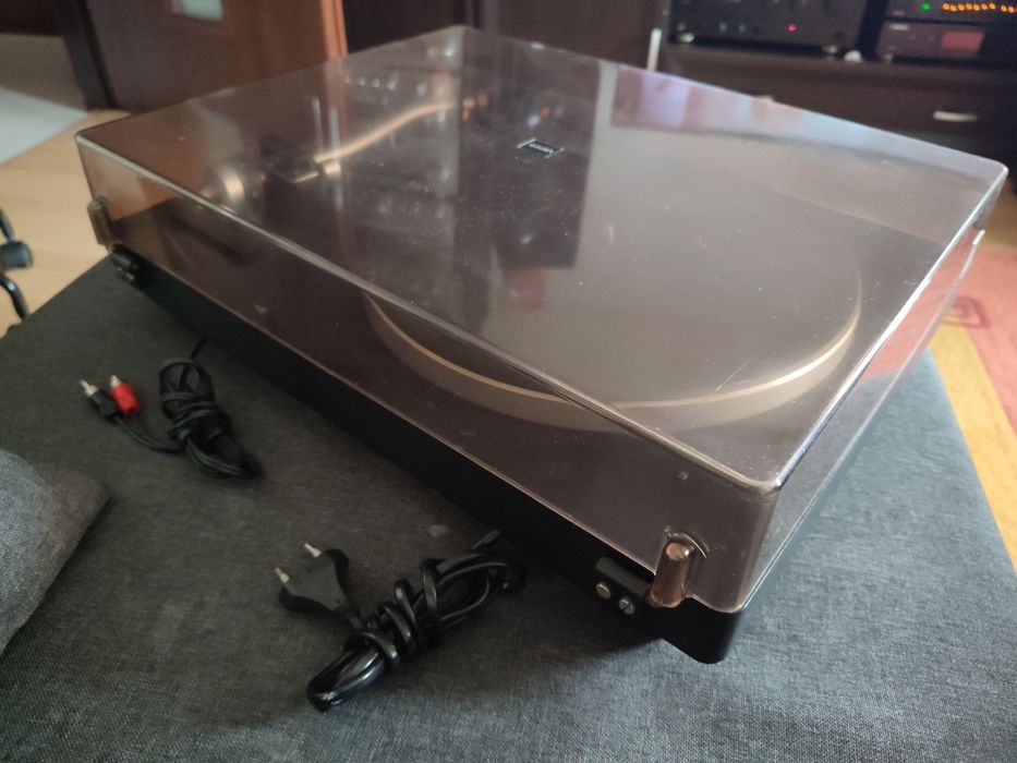 Gramofon Lenco L 133