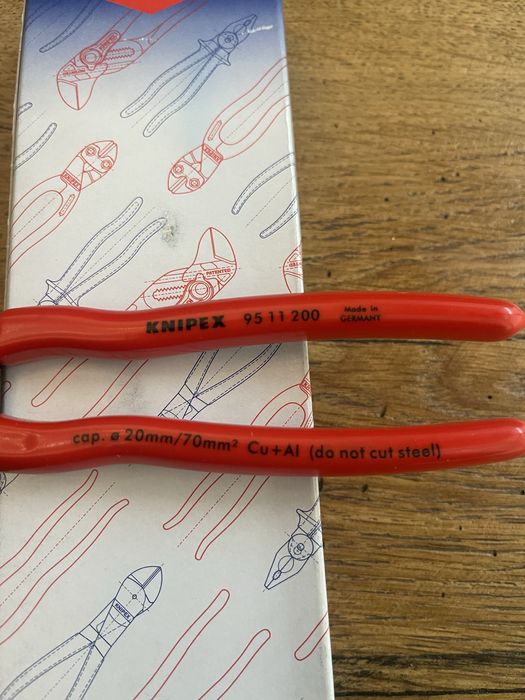 KNIPEX  Nożyce do kabli przewodów podwójne