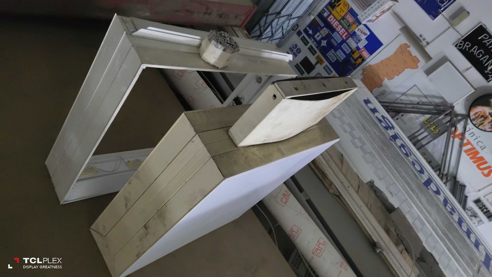 reclamos luminosos - vários