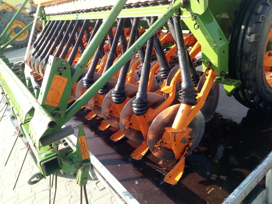 Siewnik talerzowy Amazone D8 Super 3.0