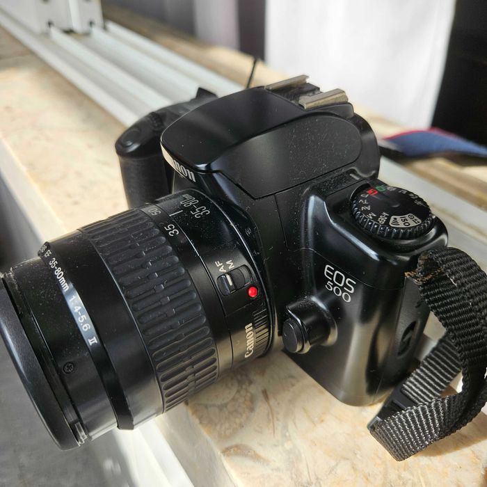 Canon Eos 500 + Lente
