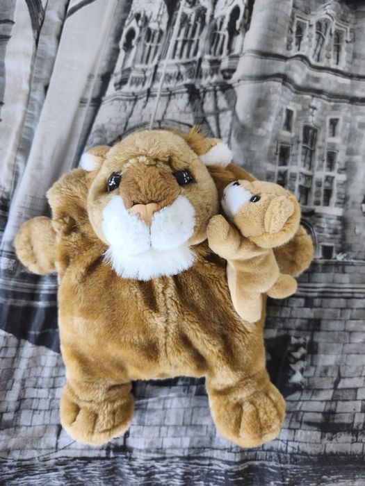 Іграшка подушка.