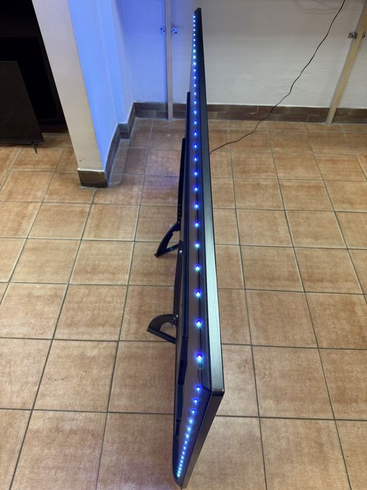 Телефізор philips 75 дюймів,Android ,4k,підсвітка Ambilight