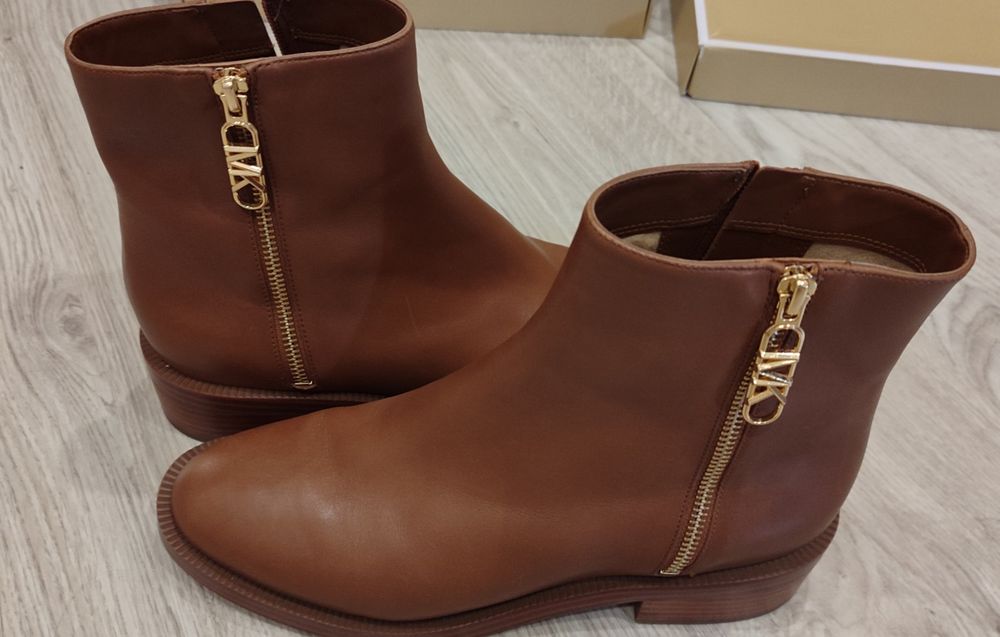 Botas Mickael Kors
