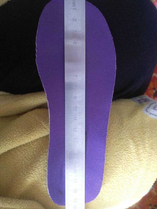 хлопчачі кросівки