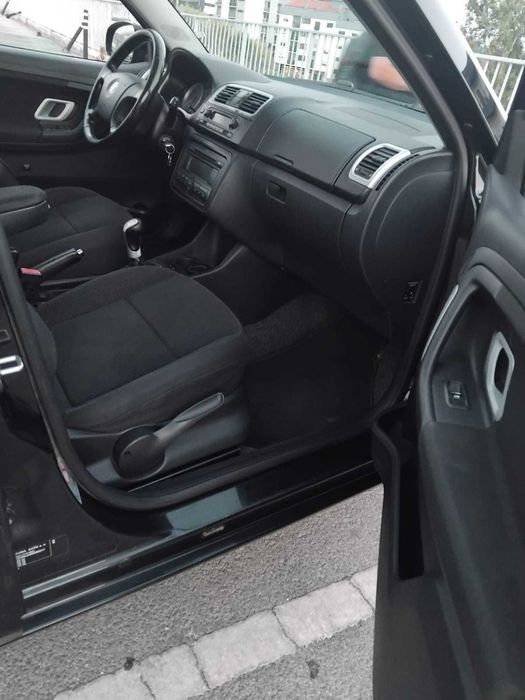 SKODA FABIA Hatch Back 2008 - 1.2