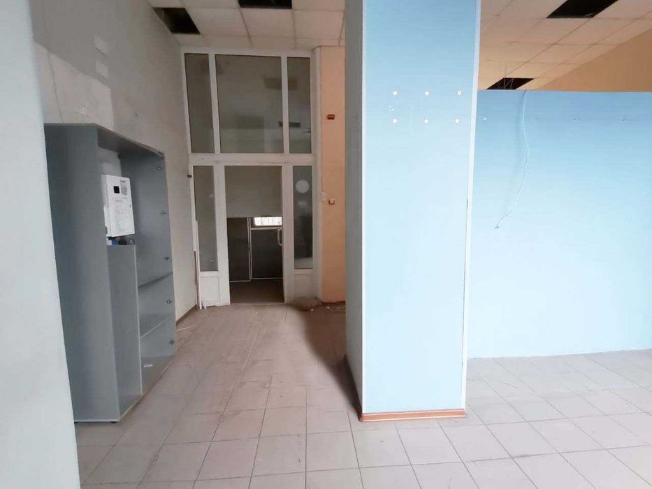 Продаж приміщення вільного призначення по Бульвару Центральному