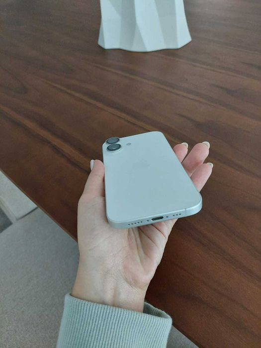 iPhone 16 – 128GB – Impecável!