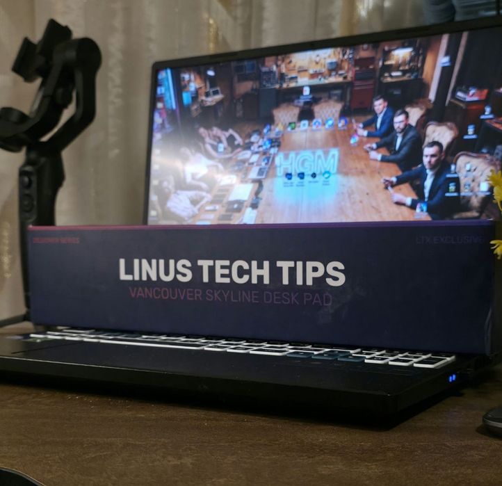 Лімітований коврик для мишки Мерч: linus tech tips