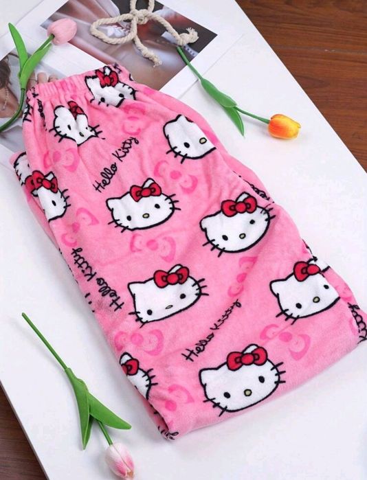 Nowe HELLO KITTY pluszowe spodnie (różne kolory)