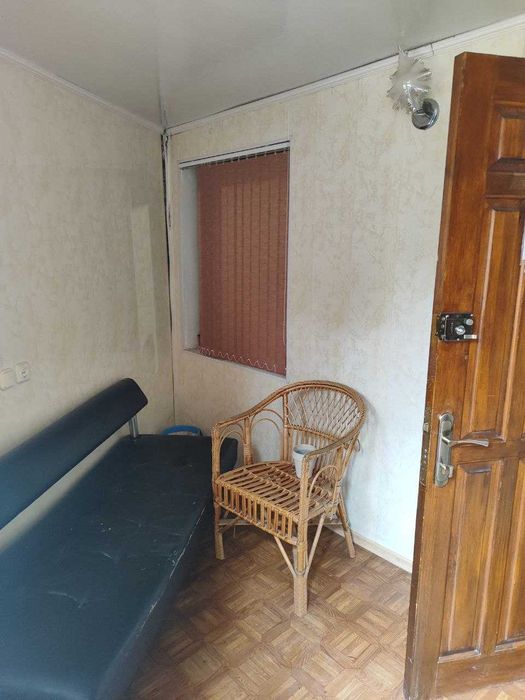 2к.кв. Тихий центр, Стрелка