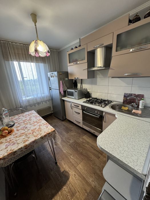 3х комнатная квартира кирпичный дом ул.Комкова