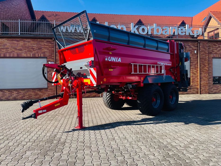 Unia TYTAN 18 TD PREMIUM zawieszenie TANDEM  Rozrzutnik obornika Unia TYTAN 18 TD PREMIUM dostępny od ręki