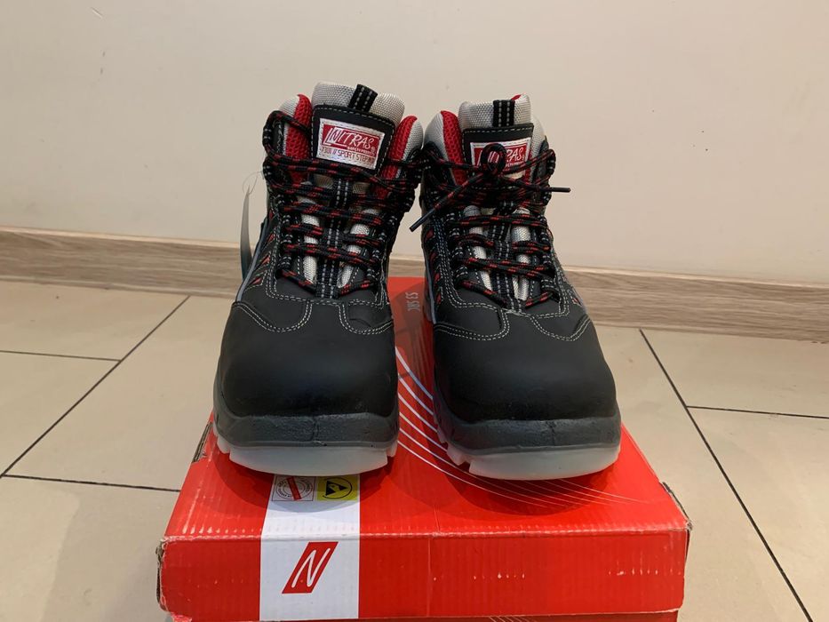 Buty Trzewiki robocze 44  Nitras Sport Step 7301 S3 SRC ESD