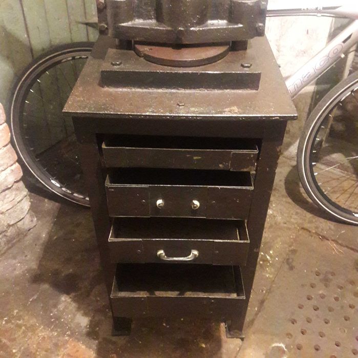 Stara Prasa mimośrodowa