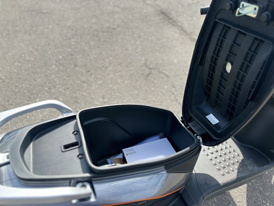 Електро Скутер YADEA gt20 на 2400Вт, Запас хода 60км