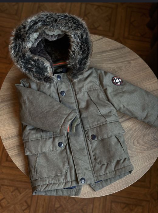 Зимова куртка на хлопчика