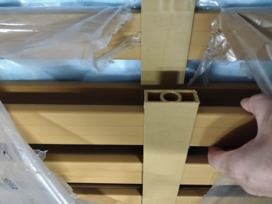 Estrado de ripas 190x140cm