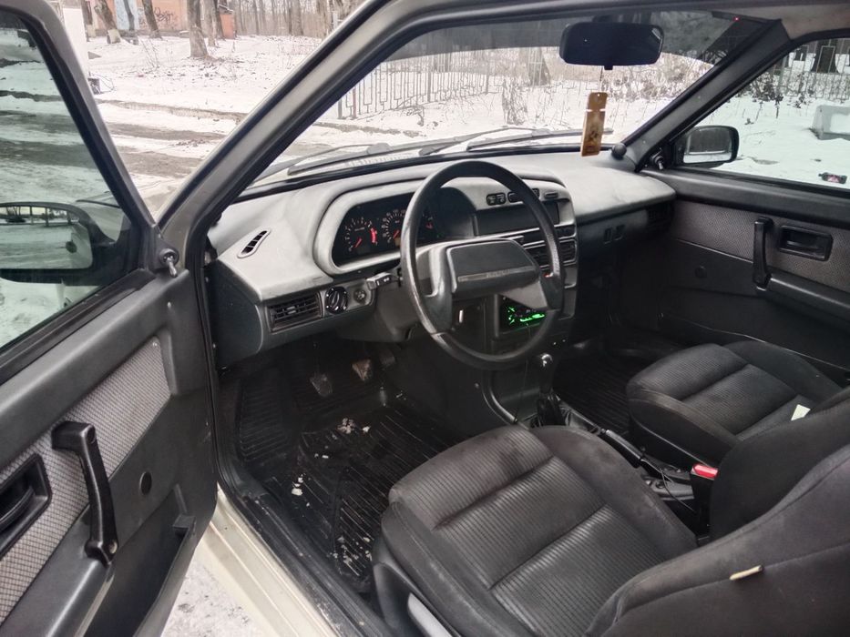 Продам авто ваз 2113