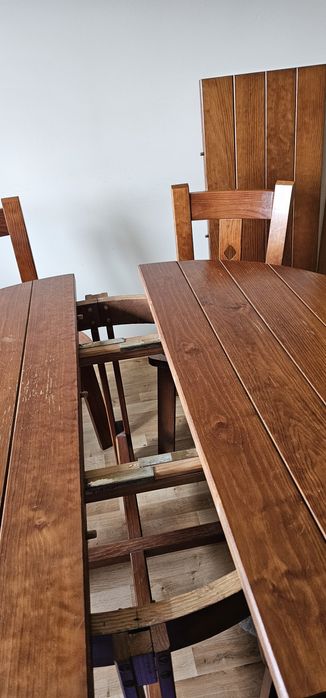 Mesa de jantar extensível + 6 cadeiras — 114 cm/162 cm