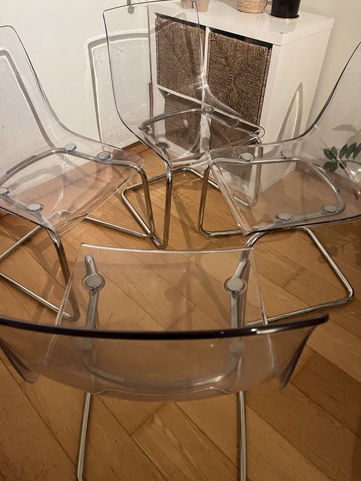 4 cadeiras para espaços variados / refeição