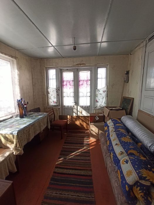 Продаємо будинковолодіння в центрі м. Городища