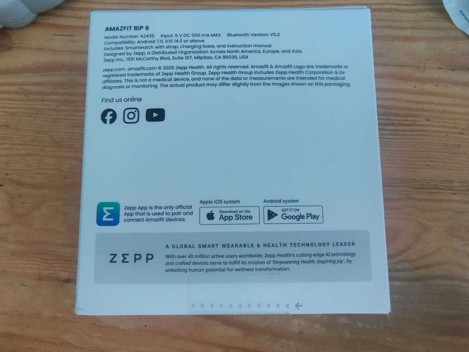 Smartwatch Amazfit Bip 6 Czarny