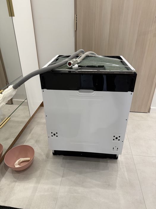 Zmywarka do zabudowy Samsung DW60M6031BB