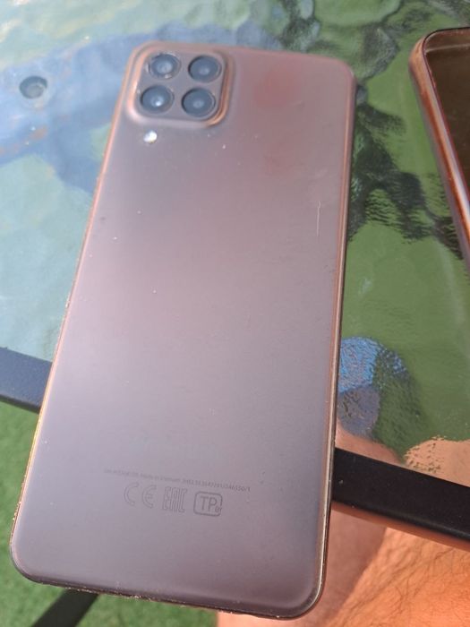 Продам телефон SAMSUNG GALAXY M33 G5