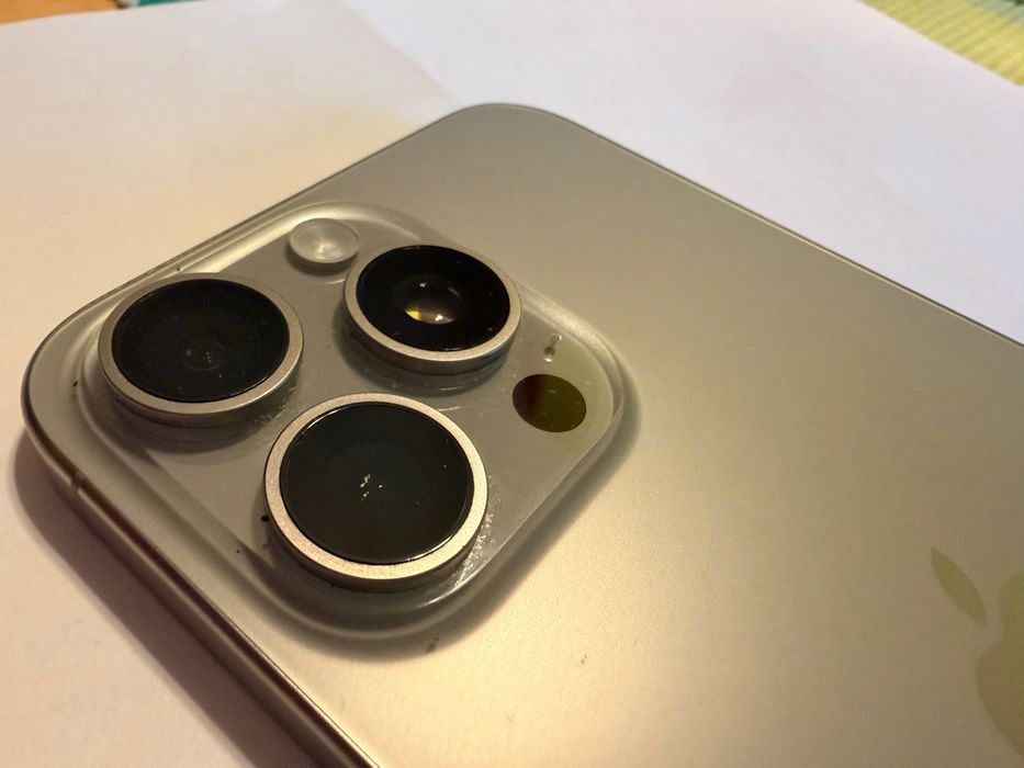 Iphone 15 Pro Max 512 GB - stan idealny