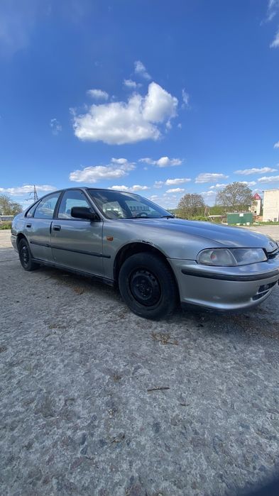 Honda accord 1993 v покоління
