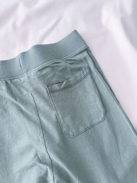 Зелені спортивні штани джогери на хлопчика (10-11 років 146 см)