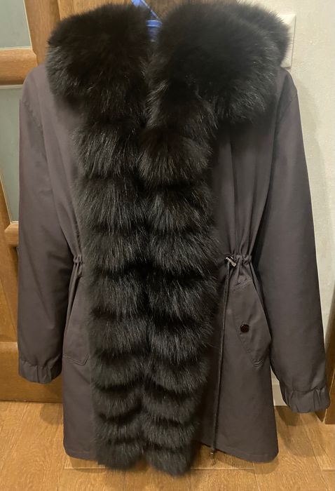 Зимова куртка-пальто з хутром