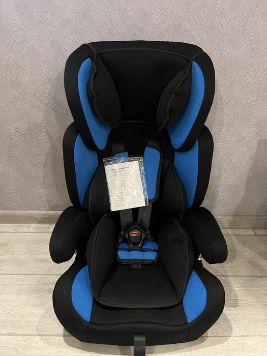 Дитяче автокрісло.Детское автокресло.Есть наклон для сна.Німеччина