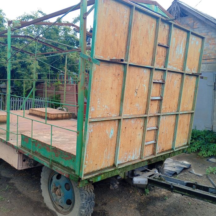 Продам грузовой прицеп