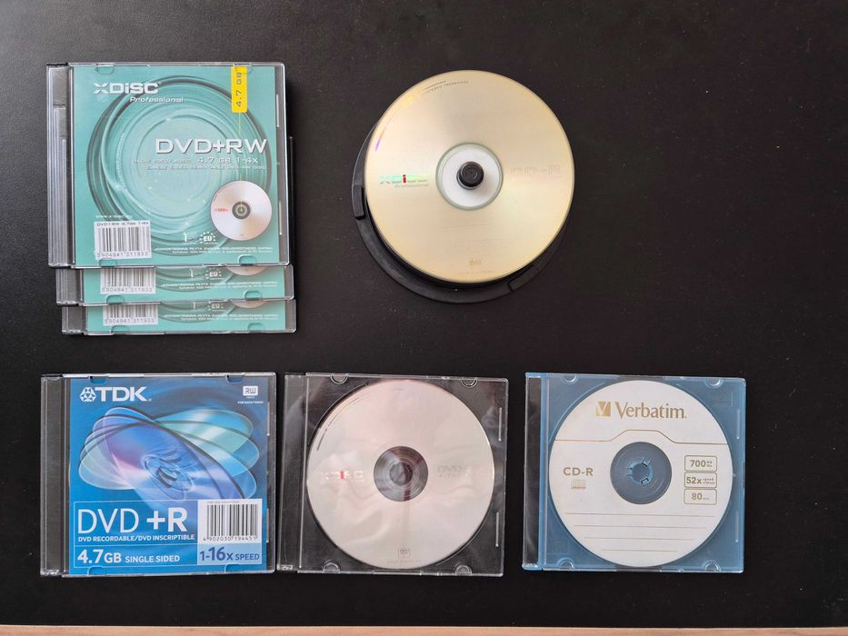 Zestaw płyt CD-RW, DVD-R