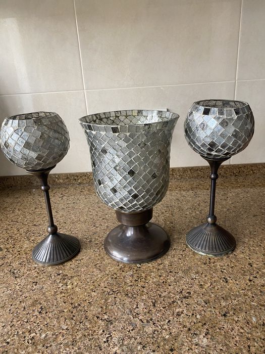 Jarra e castiçais muito bonitos e originais