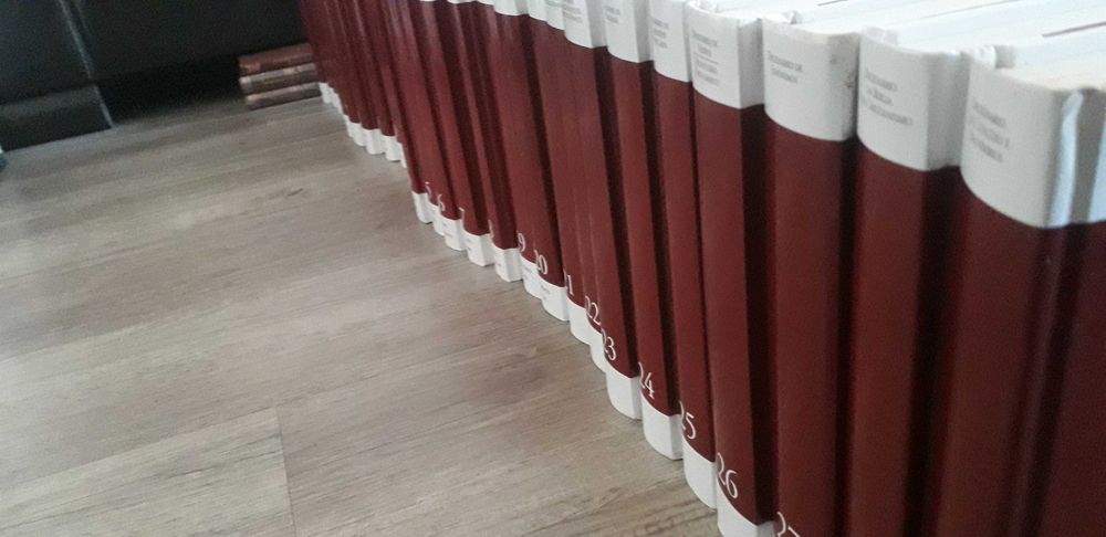 Great Universal Encyclopedia Collection – 29 Volumes