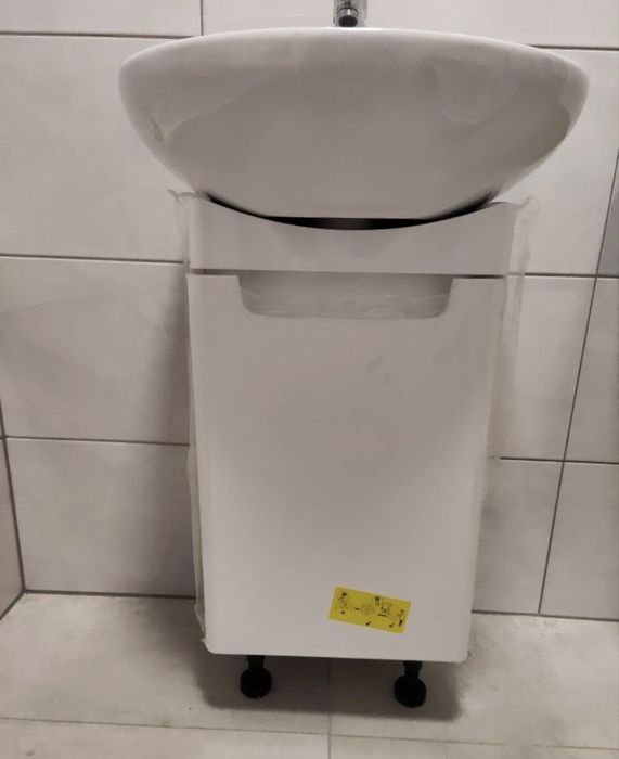 Nowa szafka Geberit/Koło do umywalki rekord. Szafka 50.