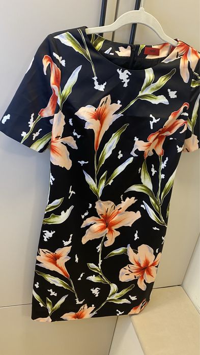 Elegancka Sukienka Hugo Boss