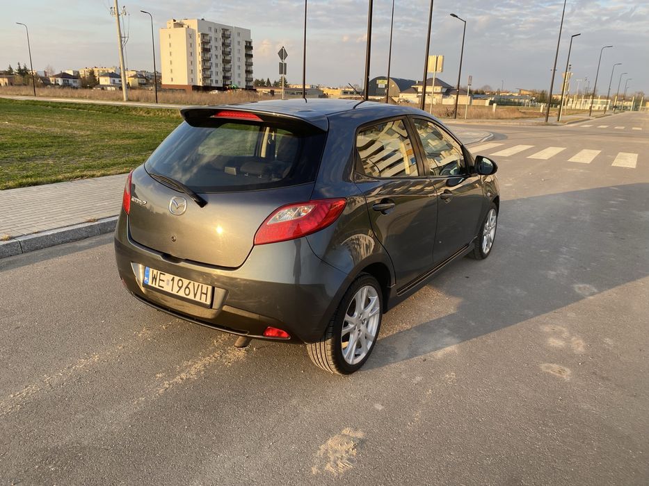 Mazda 2 2008 rok