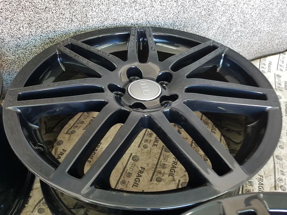 Felgi Oryginał Audi A3 Golf  Leon 8p0 7,5x18 ET54 5x112